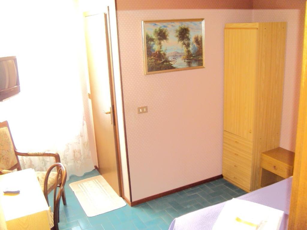 Hotel La Salsesina Salsomaggiore Terme Room photo